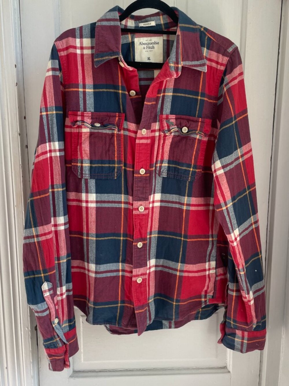 Abercrombie & Fitch Plaid Flannel Shirt | Men’s XL Muscle Fit | Red Navy Cotton